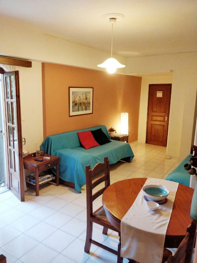 Alexandra Hotel